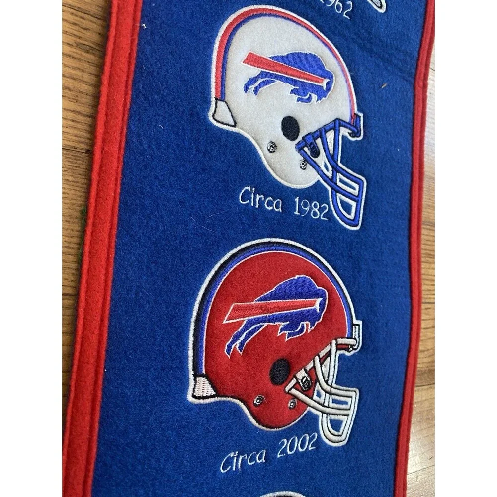 NWT Buffalo Bills NFL legacy Genuine Wool Logo Banner 32
